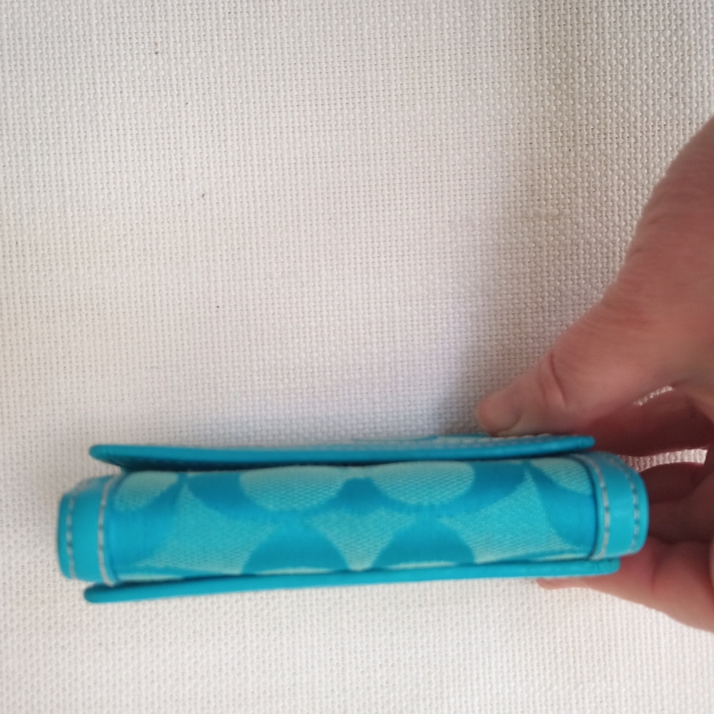 Coach Stunning Aqua Blue Leather & Canvas Compact Wallet - Picture 9 of 11